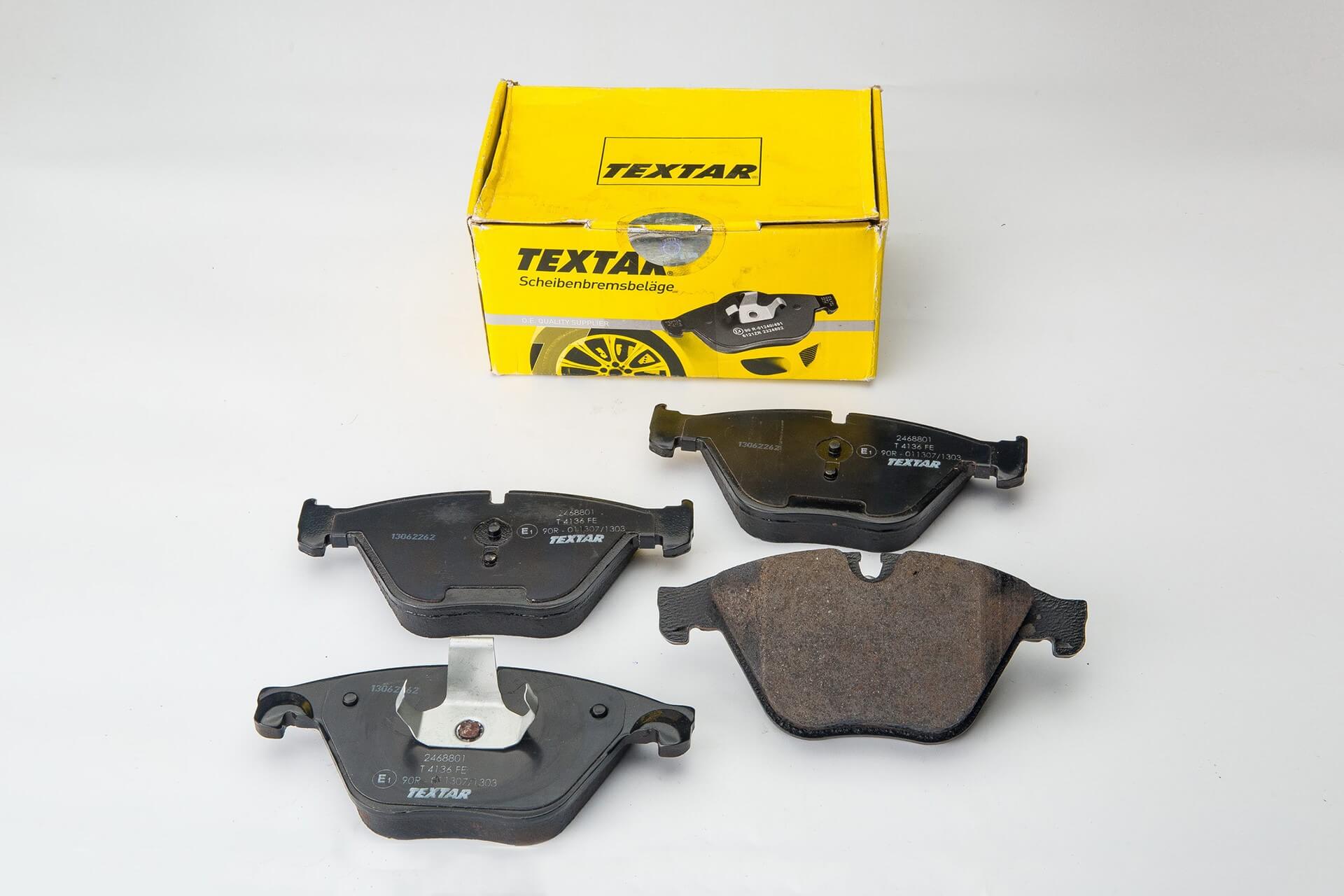 Front Brake Pad Set