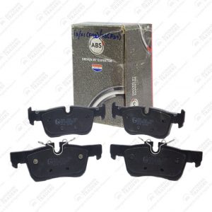 Front Brake Pad Set
