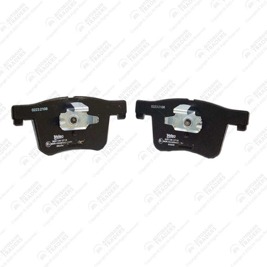 Front Brake Pad Set - Image 4